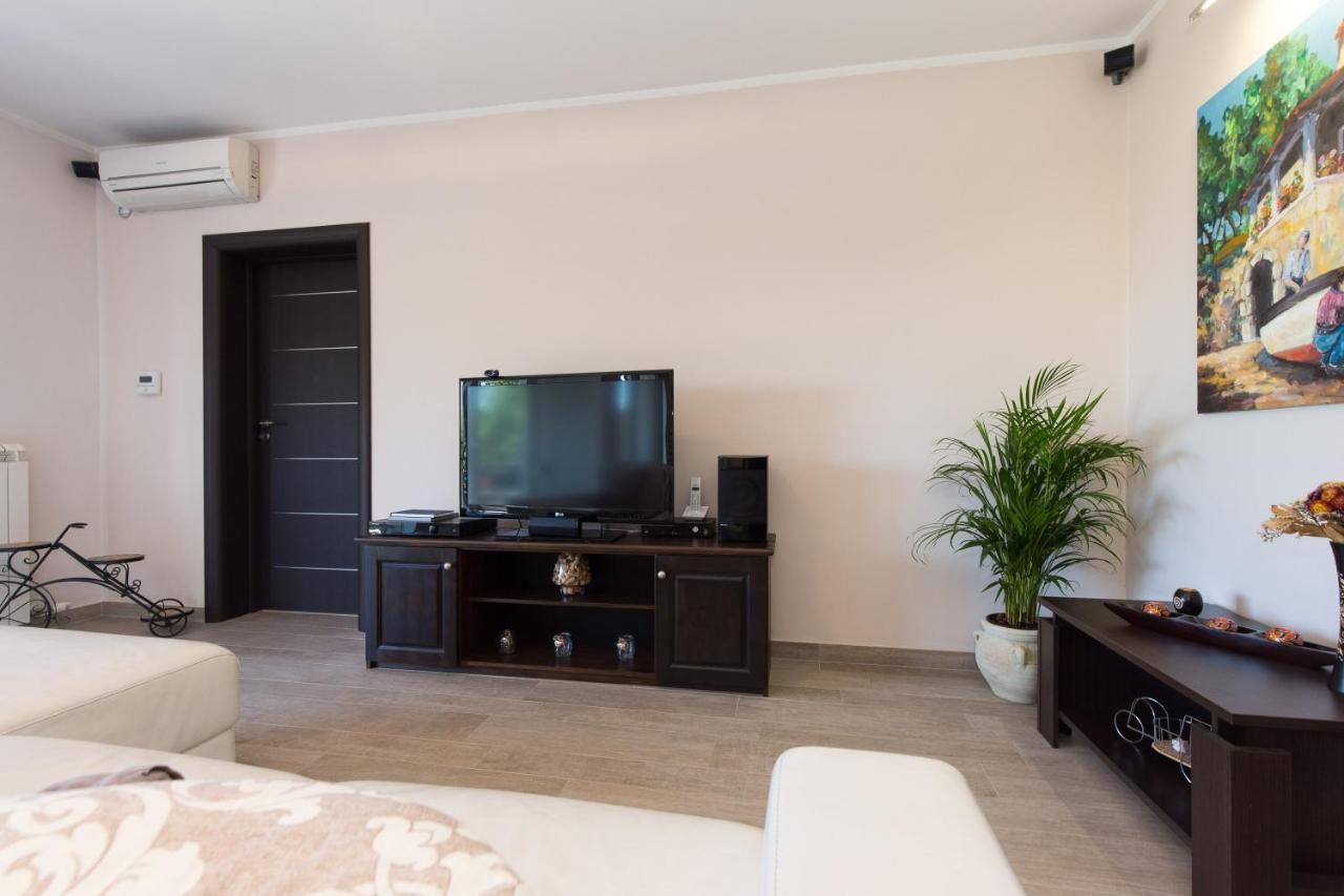 Deluxe Sea View Apartment Mate Balote Fiume Kültér fotó