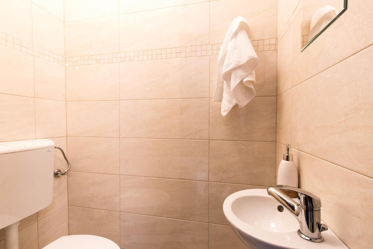 Deluxe Sea View Apartment Mate Balote Fiume Kültér fotó
